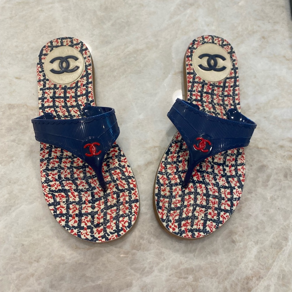 Chanel Red/Blue pool slides 39